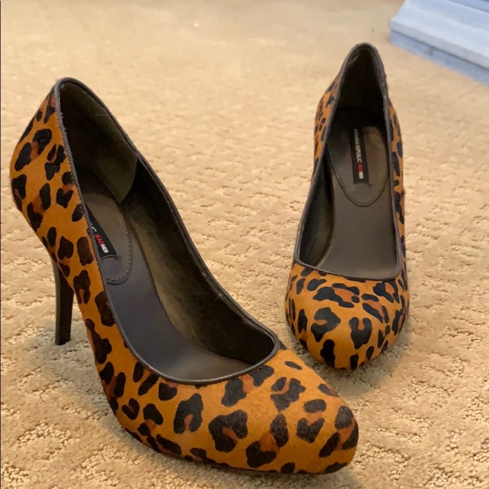 NWOT Banana Republic “Mad Men” Collection  Pumps